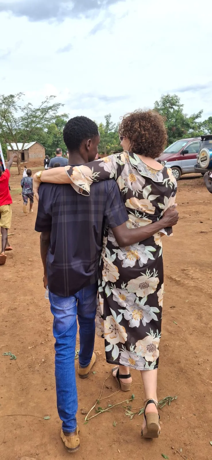 Photo for ‘News update of 8 February – On the way back from Entebbe: mass conversions and healings continue’