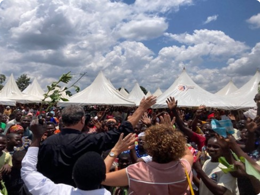 Oogsttijd in Oeganda: Een Beweging van Geloof, Groei en Genade news posts (2)